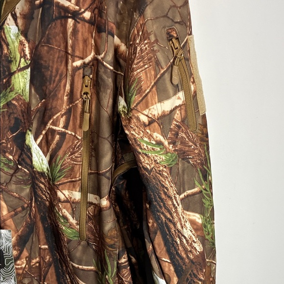 Triple Aught Design TAD Camouflage Performance Jacket - Picture 7 of 14